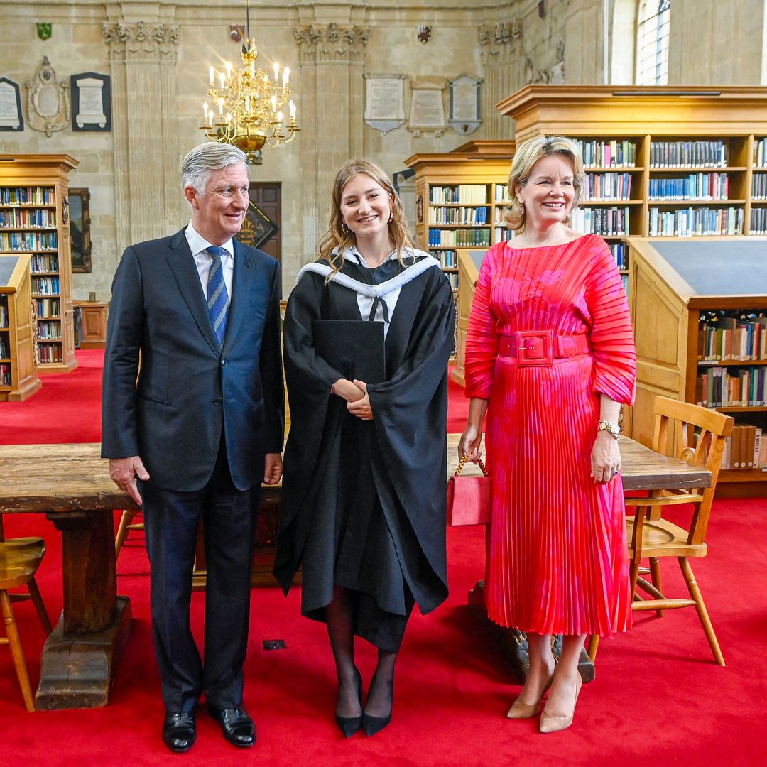 Princess Elisabeth surrounded by proud family as she graduates from Oxford University
