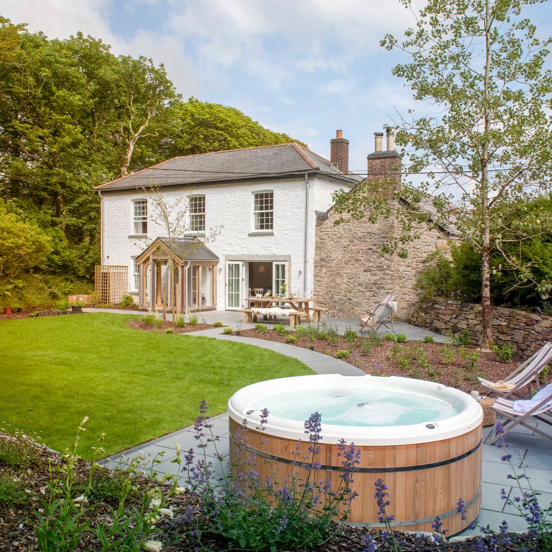 ‘An ensuite each and lots of sitting rooms’: 7 top tips for a successful multi-generational holiday