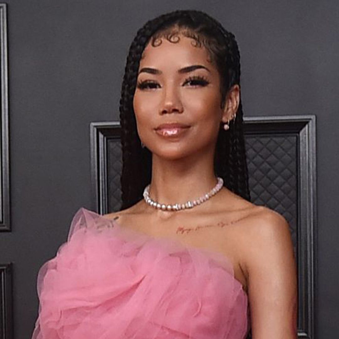 Jhene Aiko's dramatic Grammys dress is almost identical to Rihanna's past look
