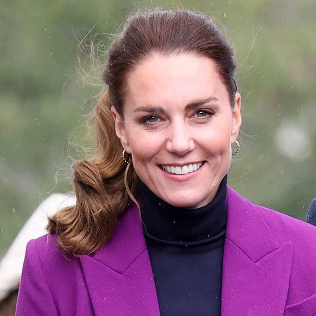 Kate Middleton looks bold and beautiful in purple suit for Northern Ireland visit