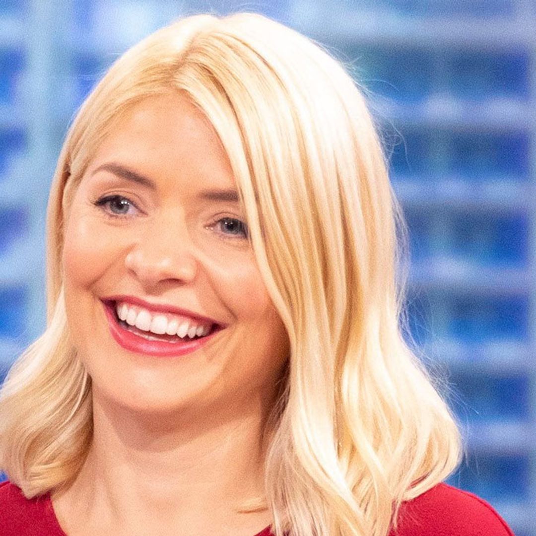 Holly Willoughby's denim dress is something every women needs in their wardrobe