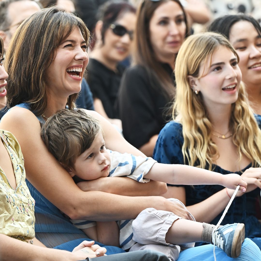 Mary Elizabeth Winstead and Laurie McGregor at the Ewan McGregor Hollywood Walk of Fame ceremony held at the El Capitan Theatre on September 12, 2024 in Los Angeles, California