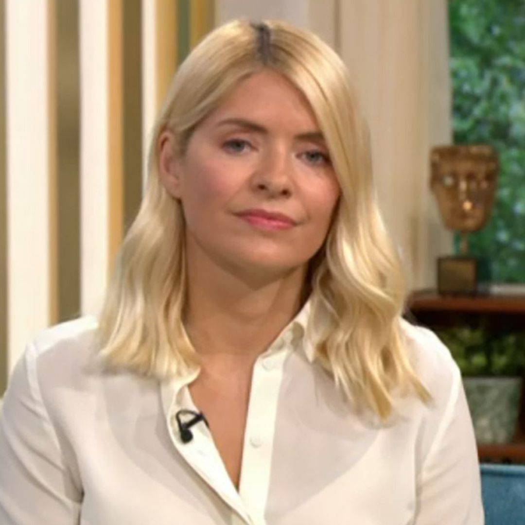Holly Willoughby fights back tears on This Morning as she misses parents during lockdown
