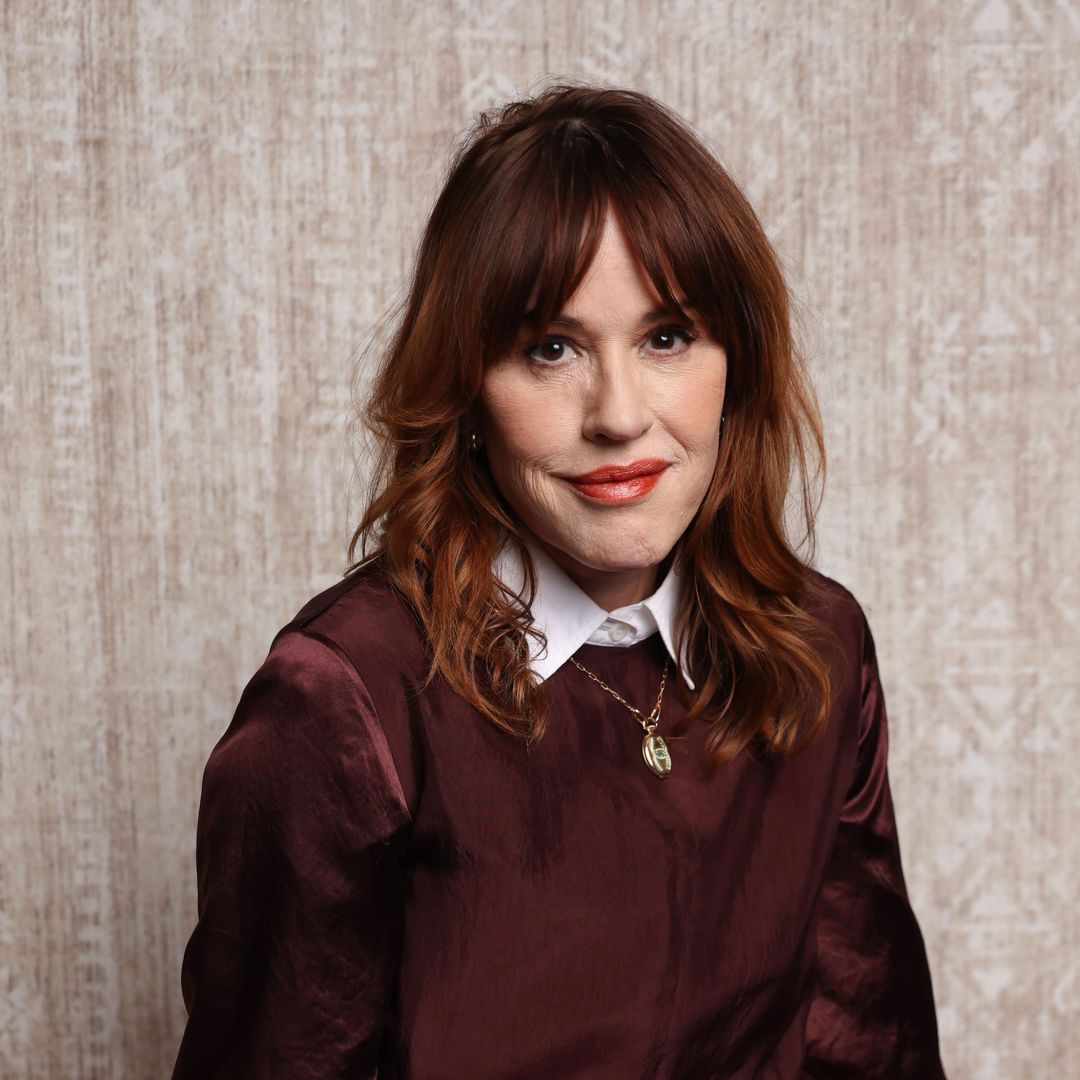 Molly Ringwald visite le Arby's Cinema Center le 25 janvier 2026 à Park City, Utah.