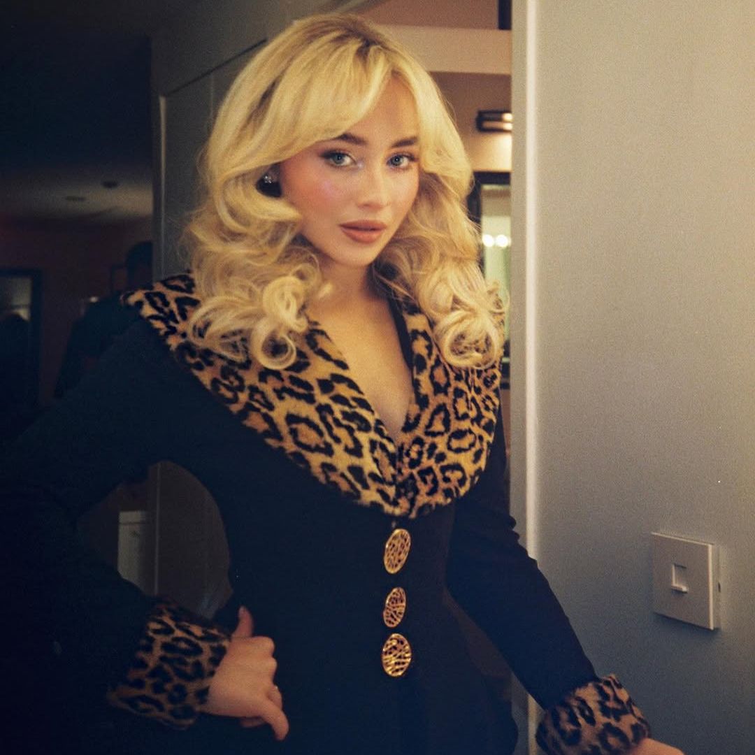 Sabrina Carpenter's rare birthday dress is a romantic lace dream