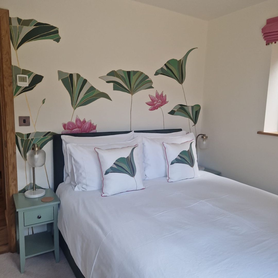interior shot of bedroom rented by holidaycottages.co.uk