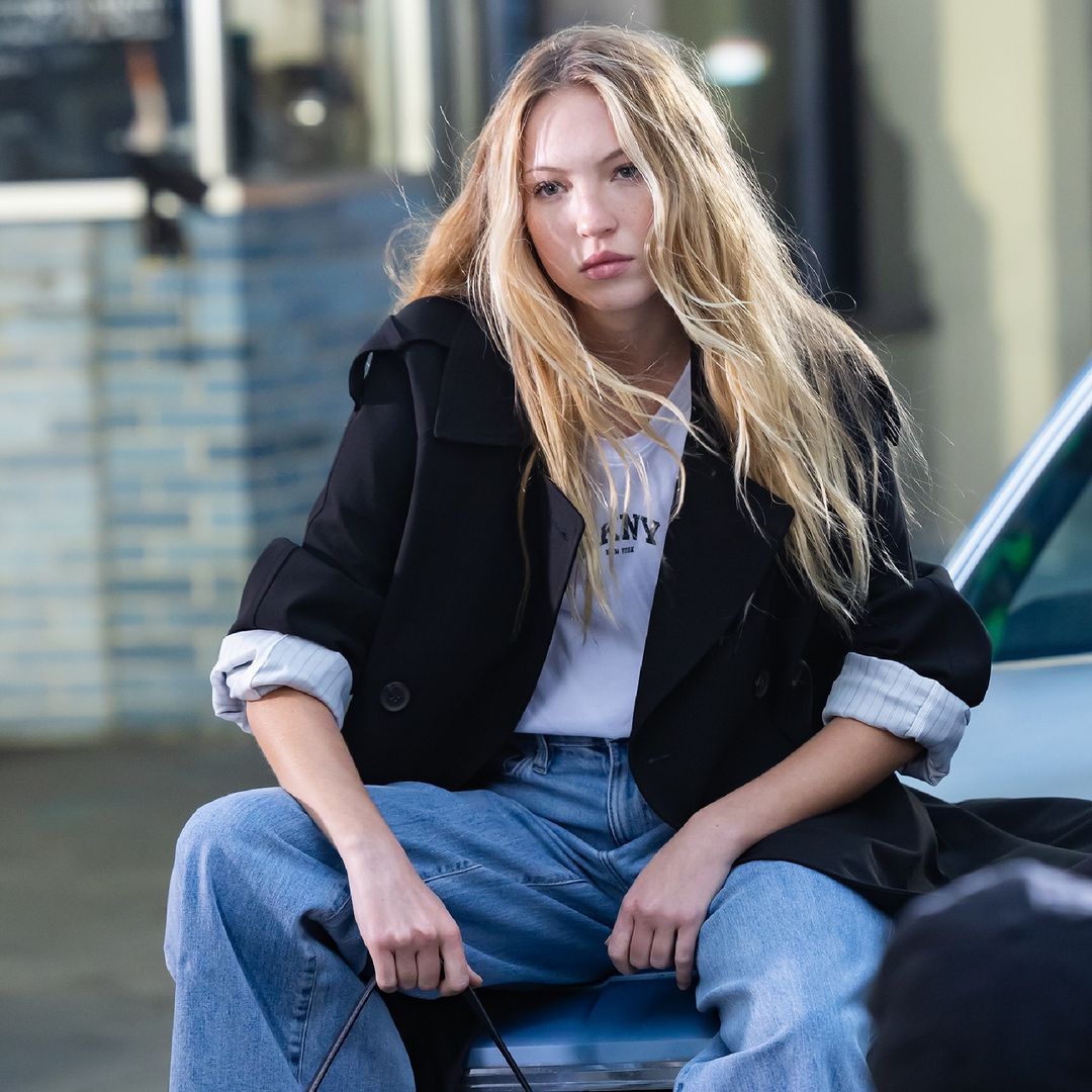 Lila Moss’ cool-girl street style look oozes Kate Moss casual