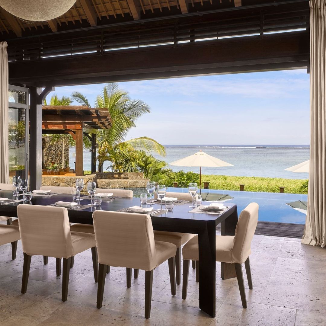 Grand Beach Villa