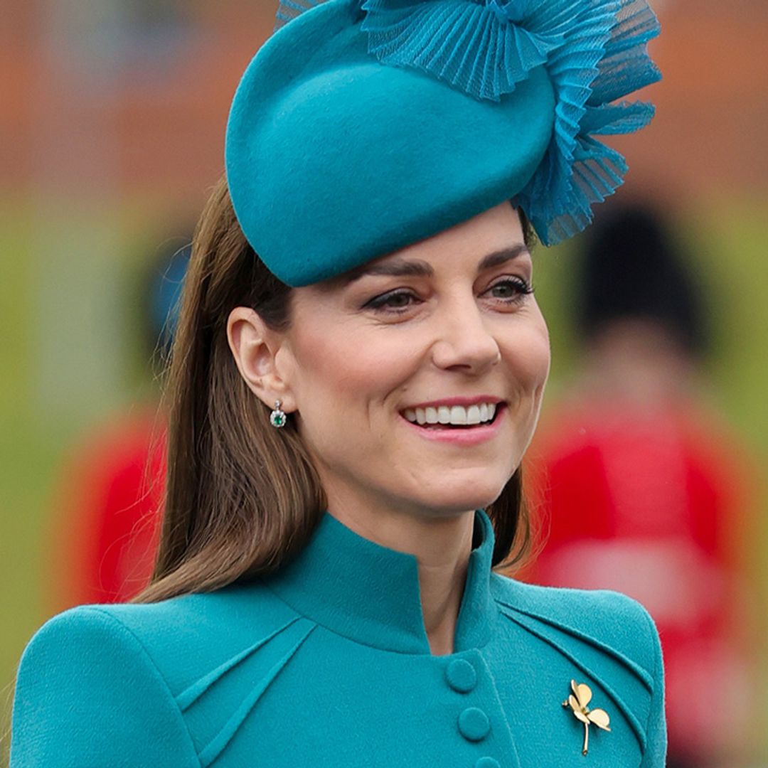 Princess Kate is elegant in unexpected look with beautiful corsage