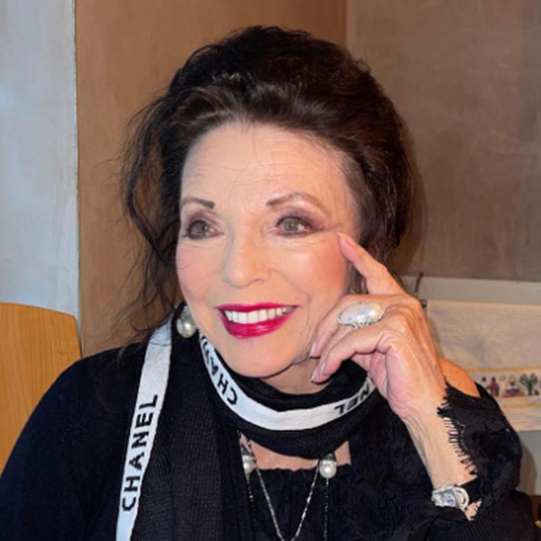 Dame Joan Collins stuns fans with very rare photo of her two daughters