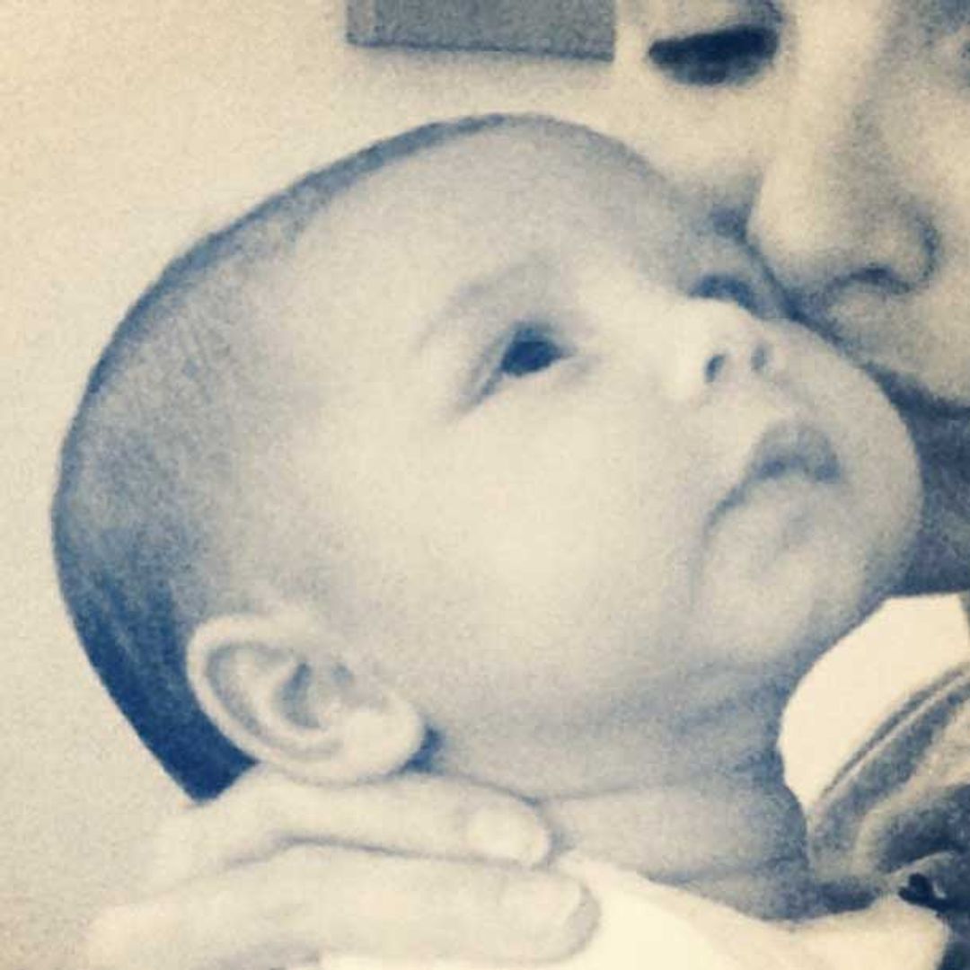 Nadine Coyle shares first picture of baby daughter Anaíya