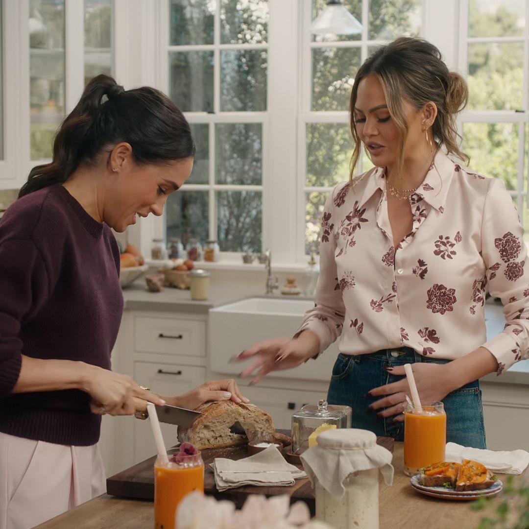 Watch Meghan Markle's reaction when Chrissy Teigen can't remember her children's birthdates