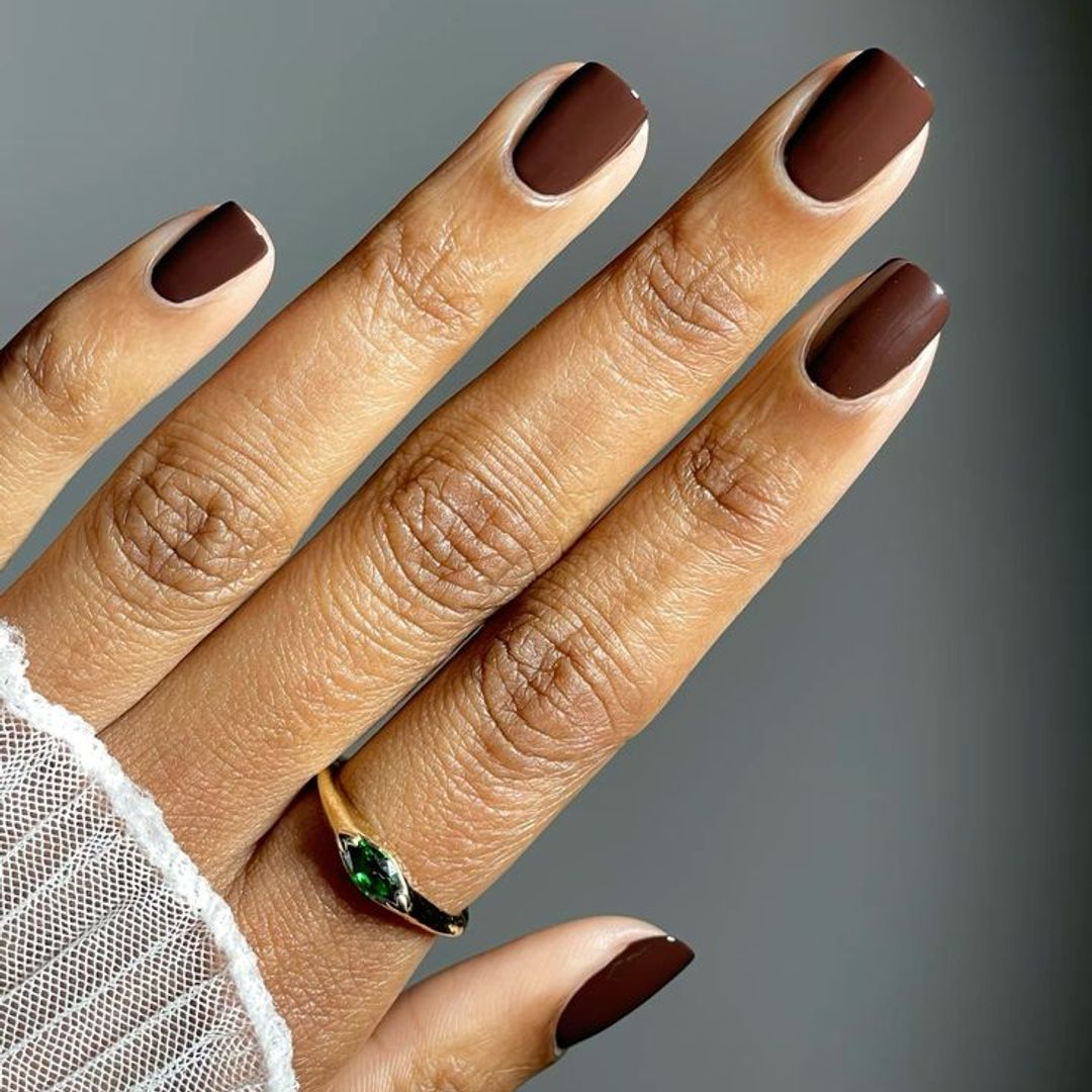 chocolate brown nails 