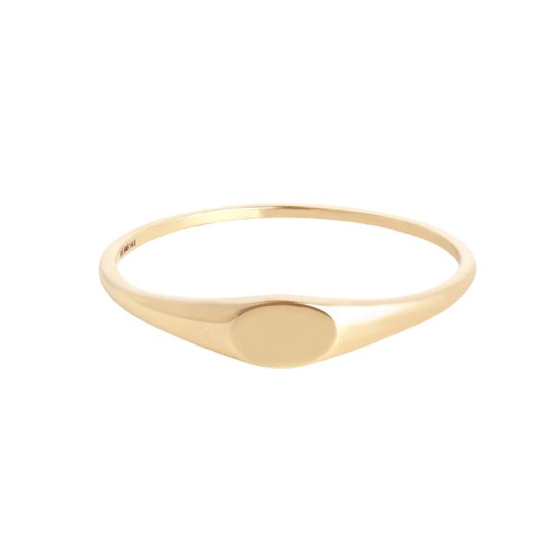 Astrid and Miyu gold thin signet ring 