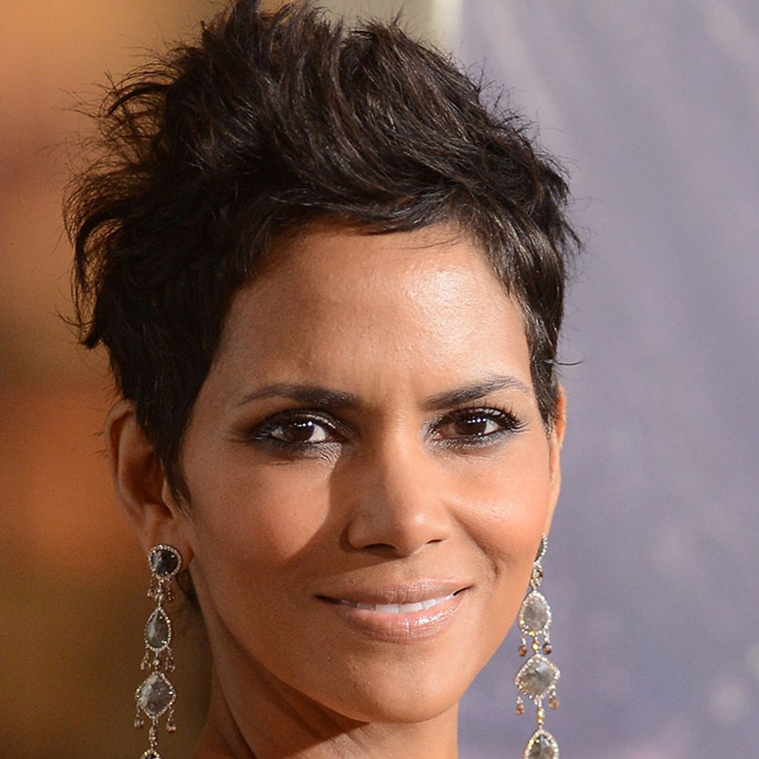 Halle Berry glows in makeup-free selfie from bed