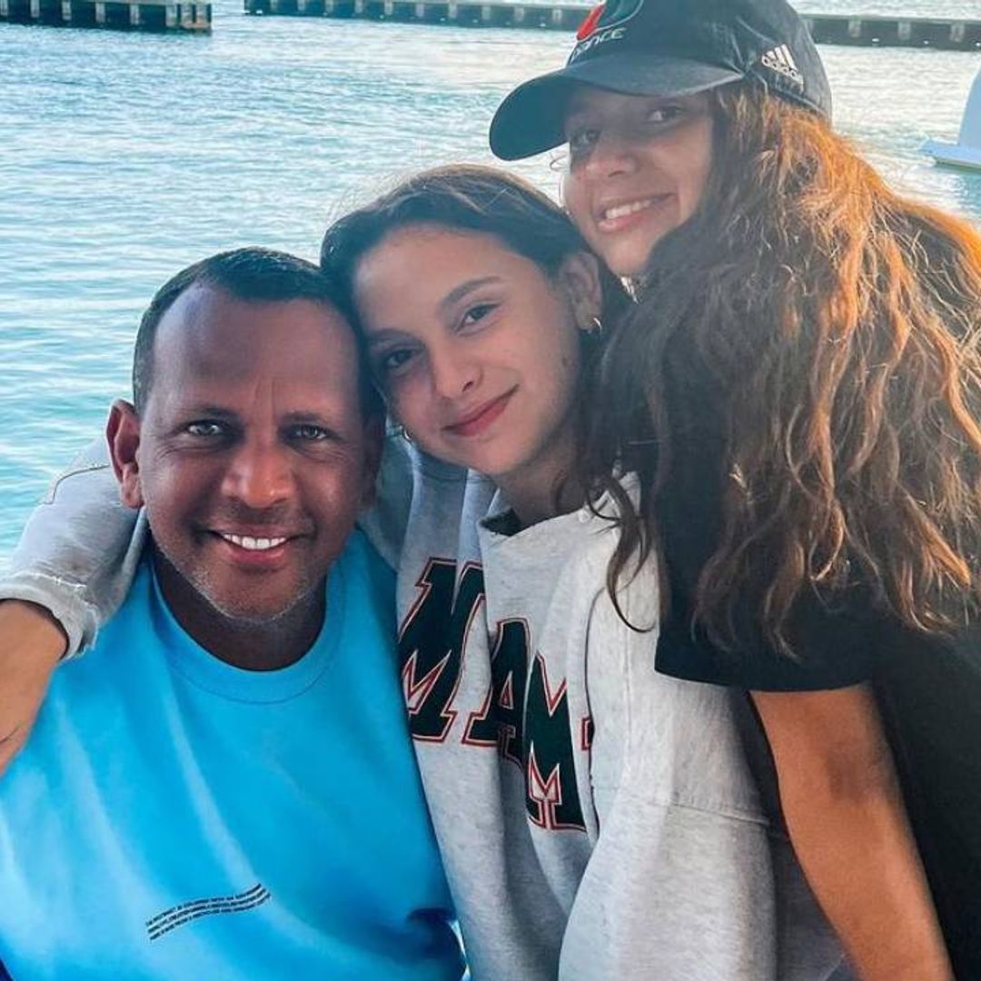 Alex Rodriguez reveals new goal involving family time in upbeat new post