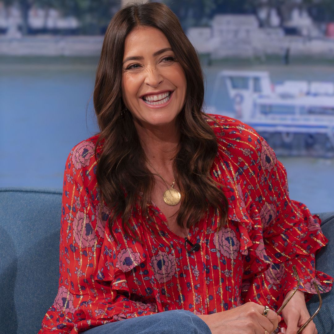 Lisa Snowdon, 53, relies on these 'bright eye' plumping patches for a quick beauty fix