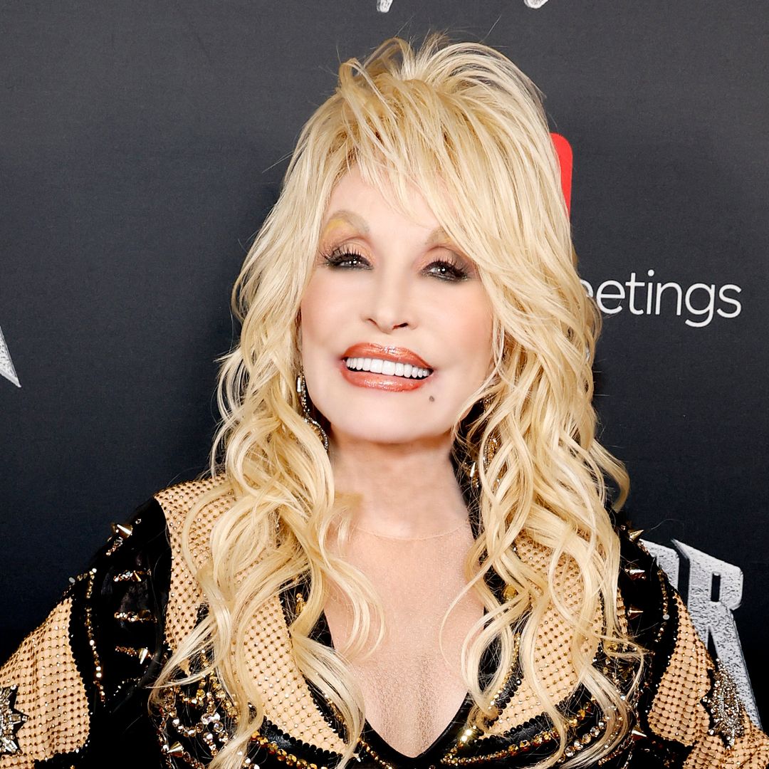 Dolly Parton's 11 lookalike siblings: all you need to know about the star's famous family