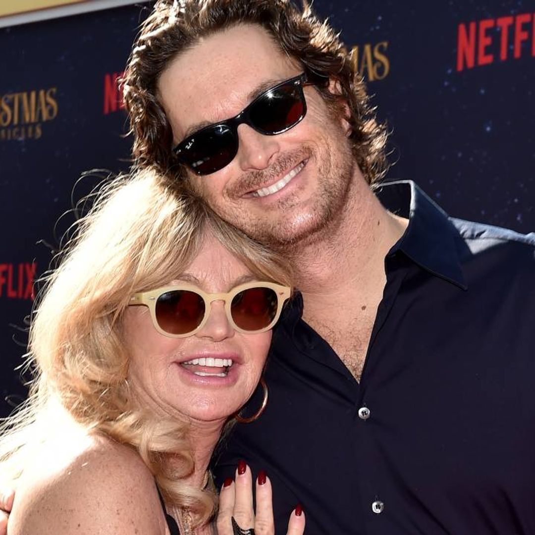 Oliver Hudson reveals epic details of family vacations with Goldie Hawn and Kate Hudson