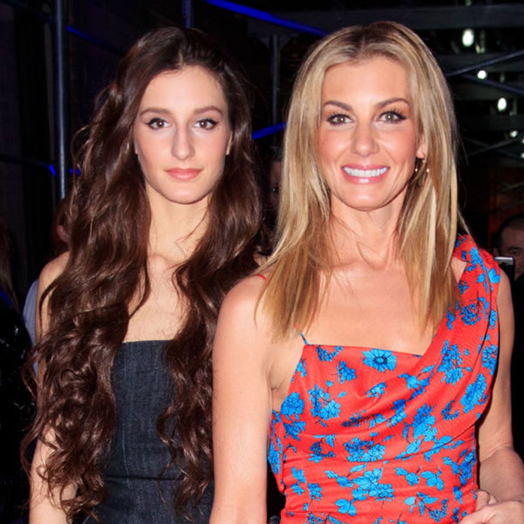 Faith Hill and Tim McGraw's daughter Audrey is her mom's double in sultry photos