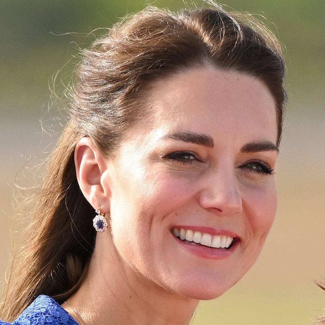 Princess of Wales sharp' look in cobalt pencil skirt 