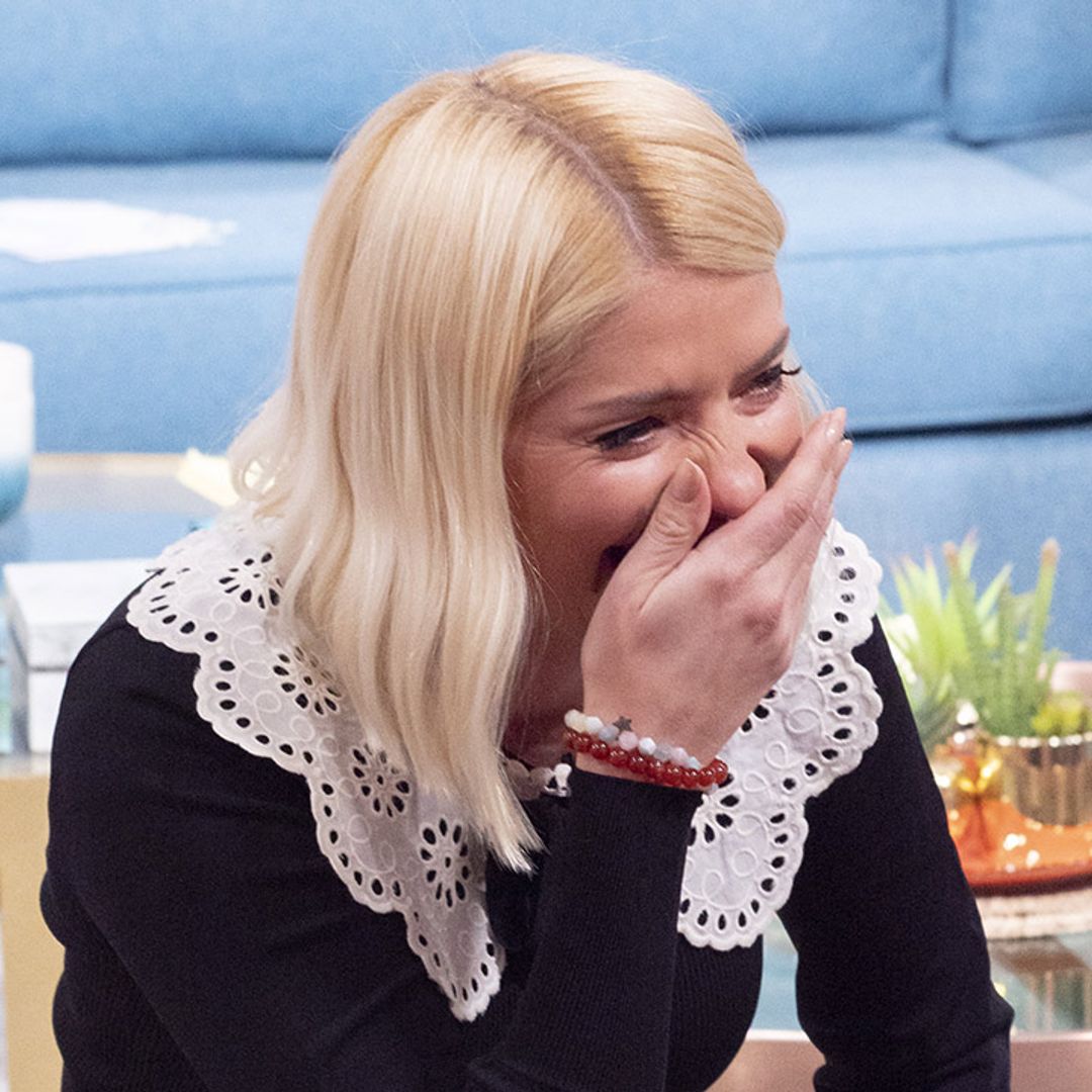 Holly Willoughby and Phillip Schofield's epic blunder on This Morning is too much – video