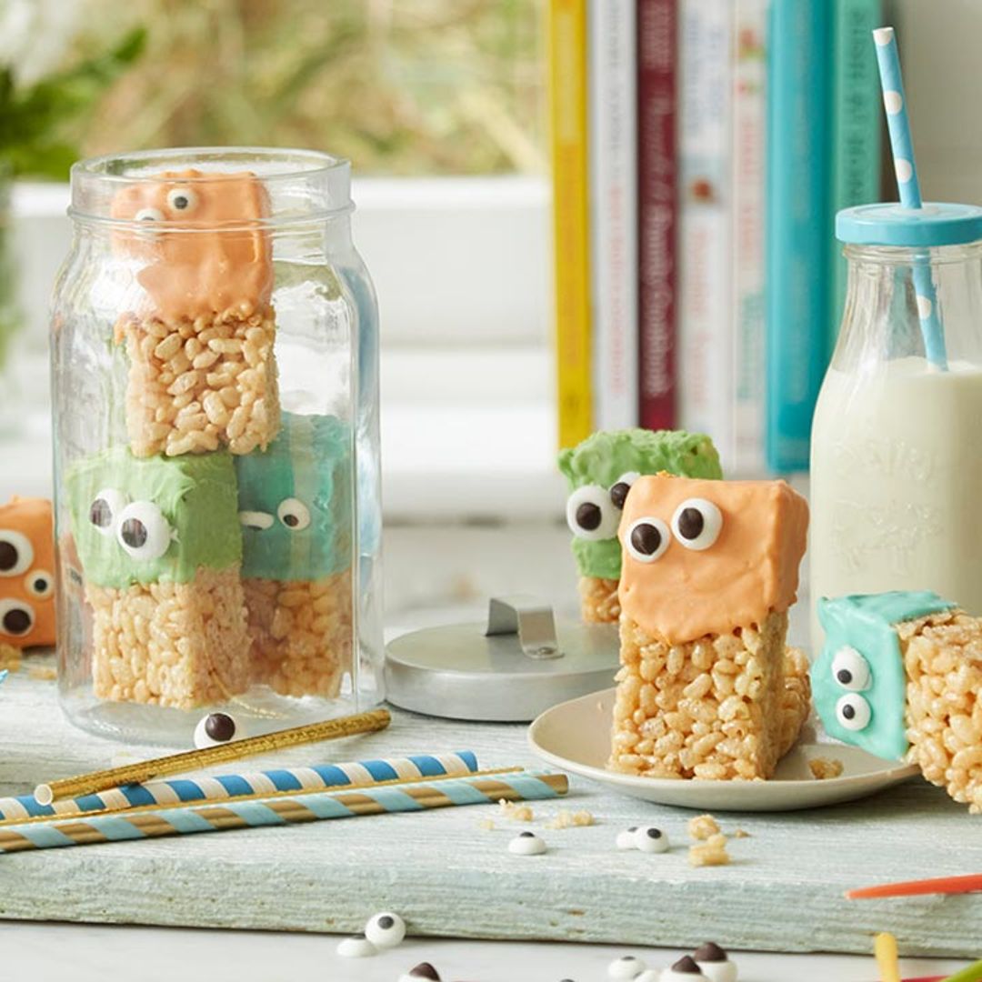 Add some snap, crackle and pop to your kids' lunchbox with this rice krispies monsters recipe!