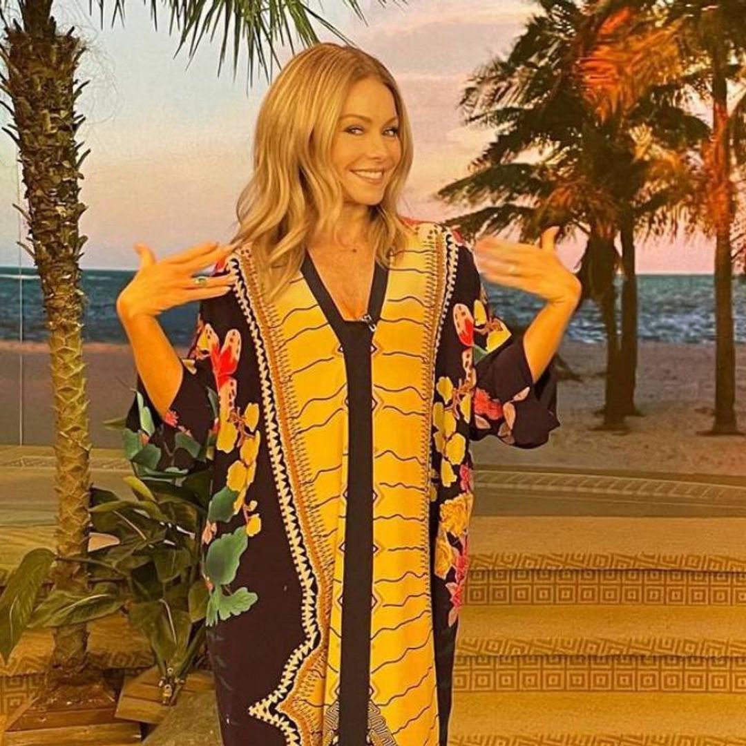 Kelly Ripa rewears her favorite tropical caftan for return to Live