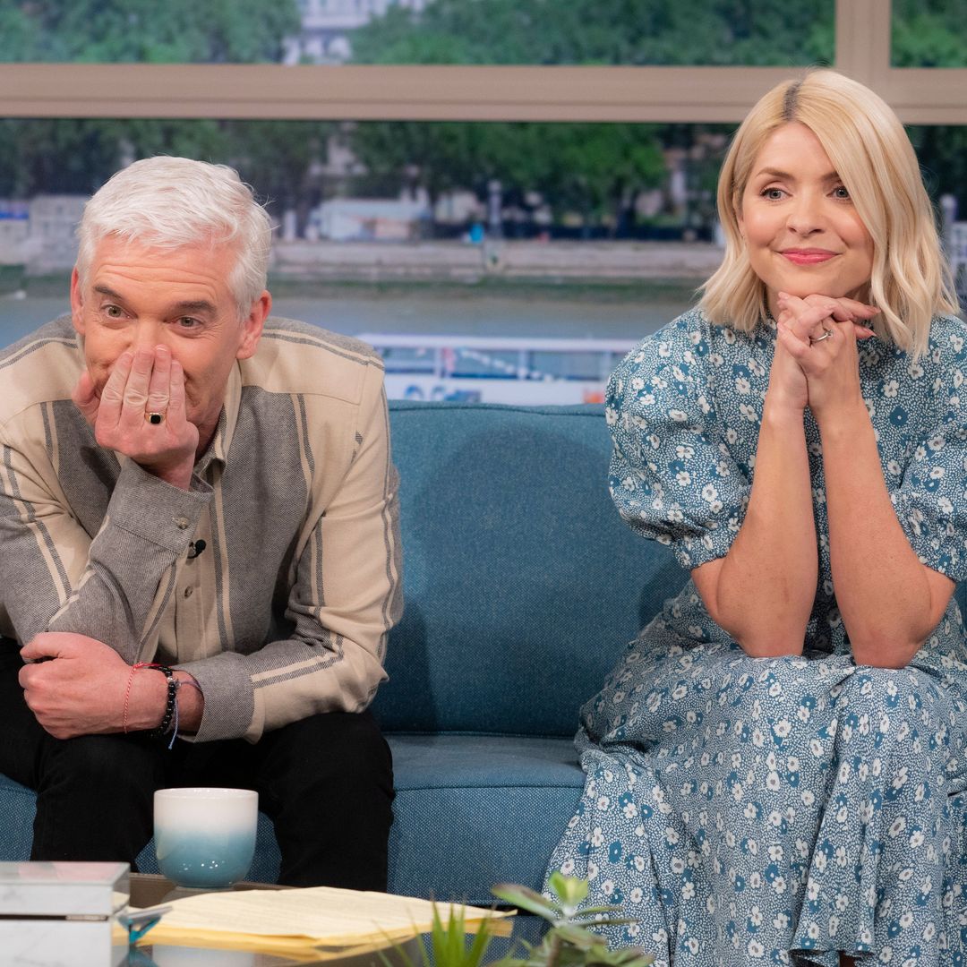 Holly Willoughby's statement about Phillip Schofield confuses This Morning fans