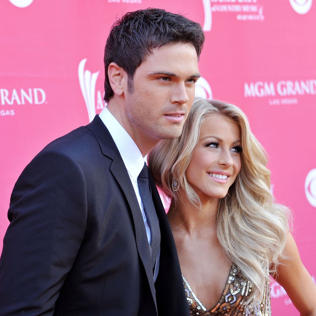 Singer Chuck Wicks and singer/dancer Julianne Hough arrive at the 44th Annual Academy of Country Music Awards Arrivals at the MGM Grand Arena on April 5, 2009 in Las Vegas, Nevada