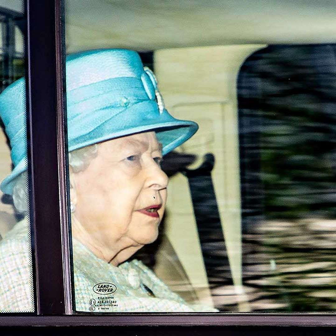 The Queen looks elegant in turquoise for church service in Windsor