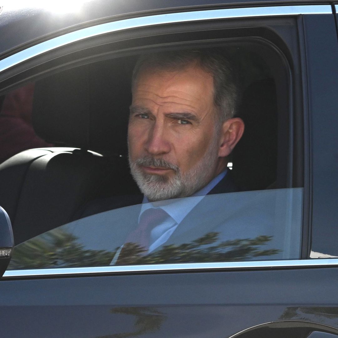 King Felipe shares update as he visits mother Queen Sofia in hospital