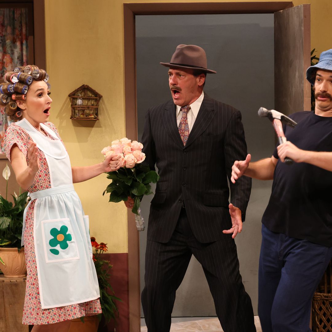 SATURDAY NIGHT LIVE -- Episode 1885 -- Pictured: (l-r) Chloe Fineman, special guest Jon Hamm, and Andrew Dismukes during the "El Chavo Del Ocho" sketch on Saturday, October 4, 2025