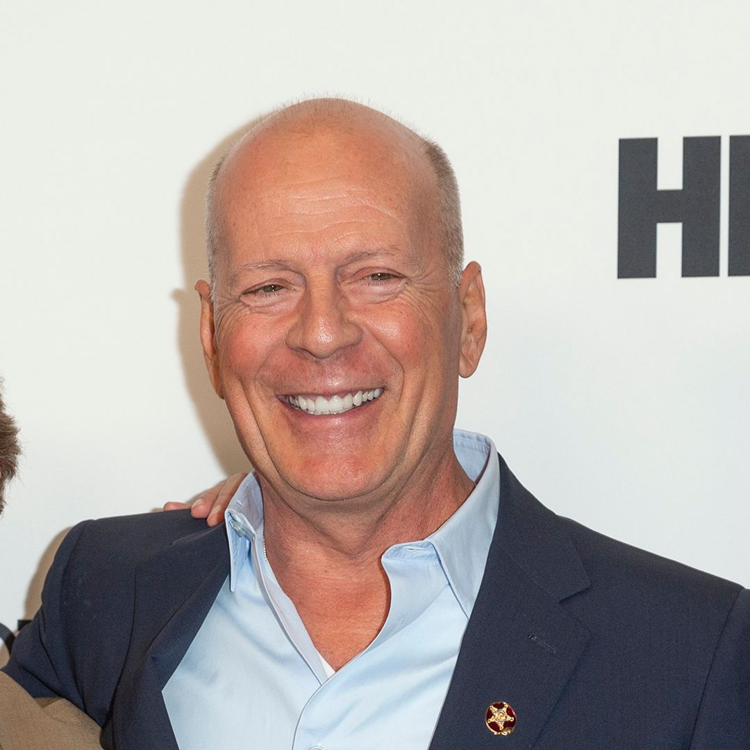 Bruce Willis seen in rare photo at Thanksgiving amid dementia battle