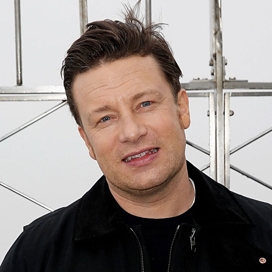 Jamie Oliver pays touching tribute as he reveals sad news