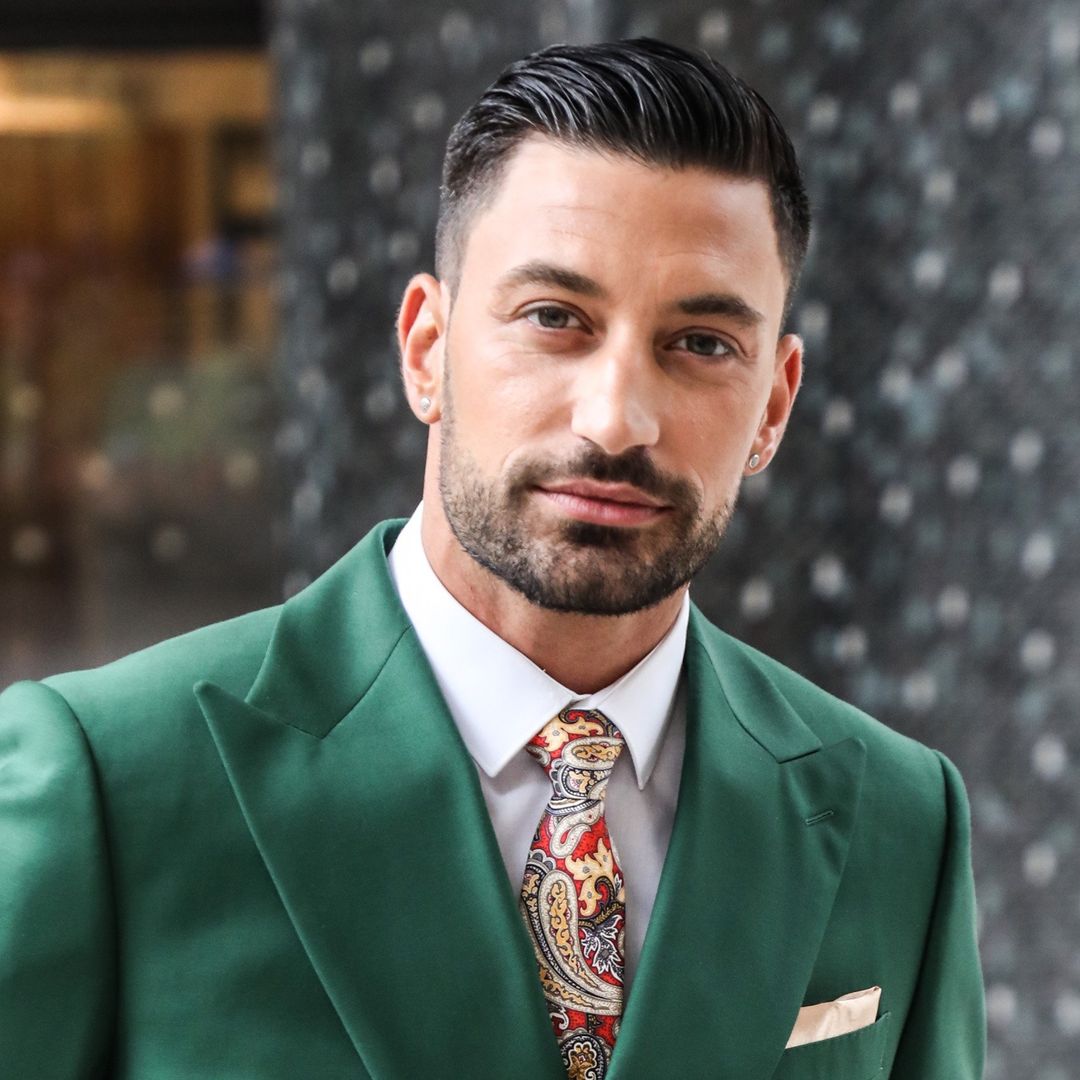 Giovanni Pernice supported by fans as he shares sultry photo amid feud reports