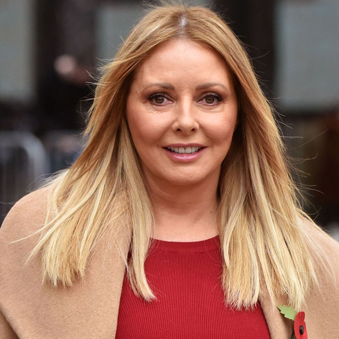 Carol Vorderman highlights her stunning curves in tight leather trousers in must-see photo