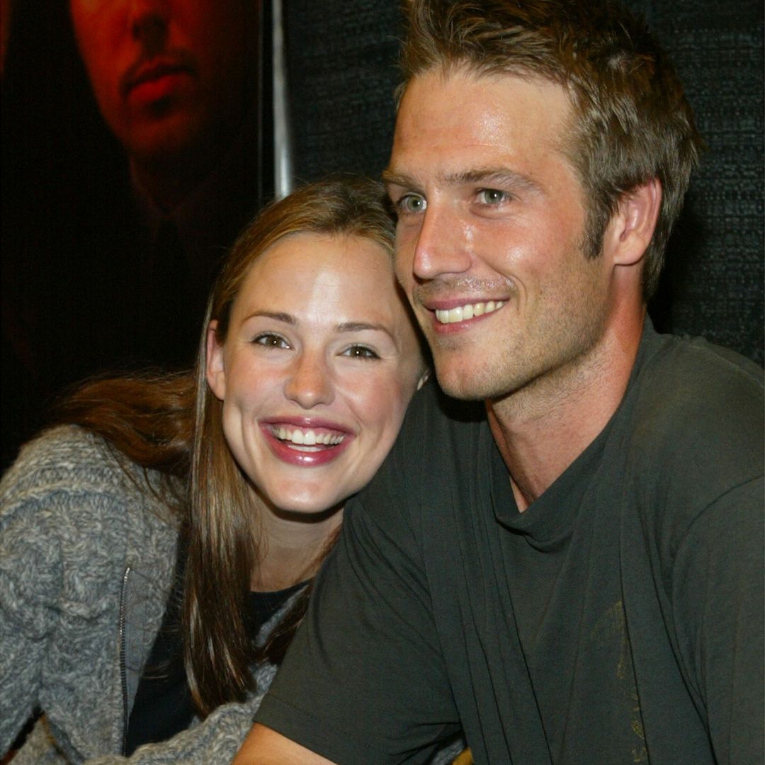 Jennifer Garner's famous ex is unrecognizable after quitting Hollywood