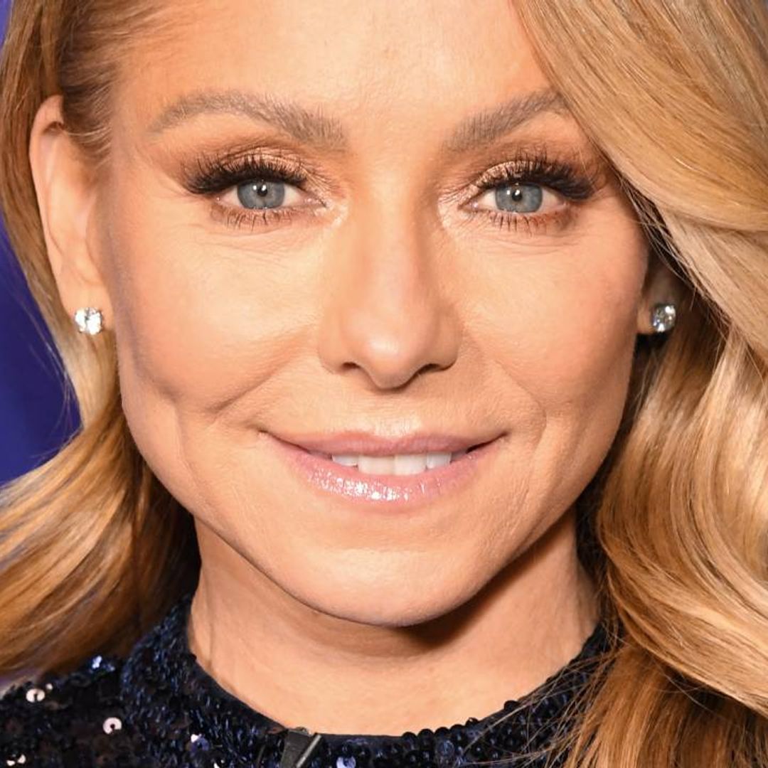 Kelly Ripa asks fans for their help as she shares glimpse inside vacation home near son Joaquin