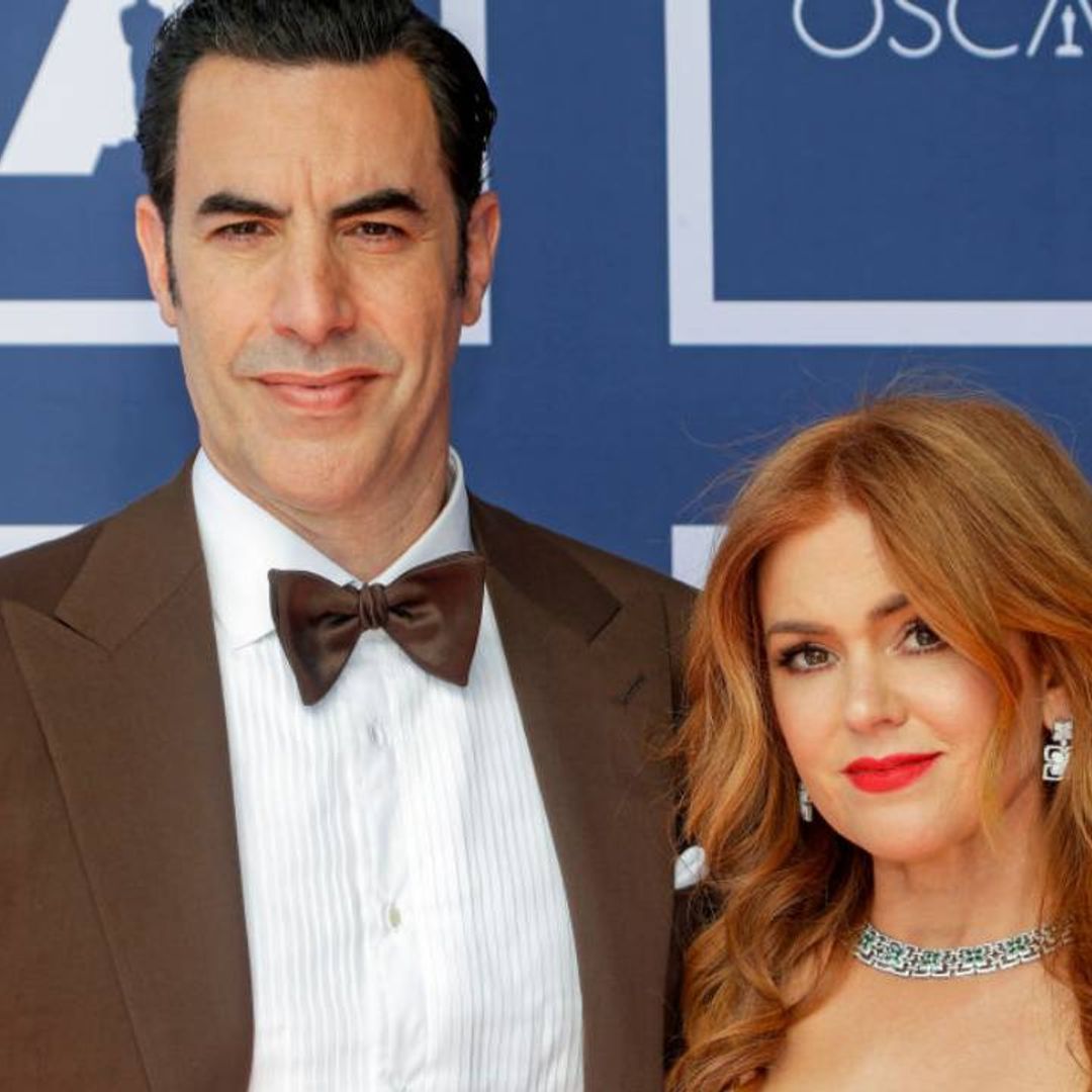 Isla Fisher's mother-daughter photo will leave you seeing double