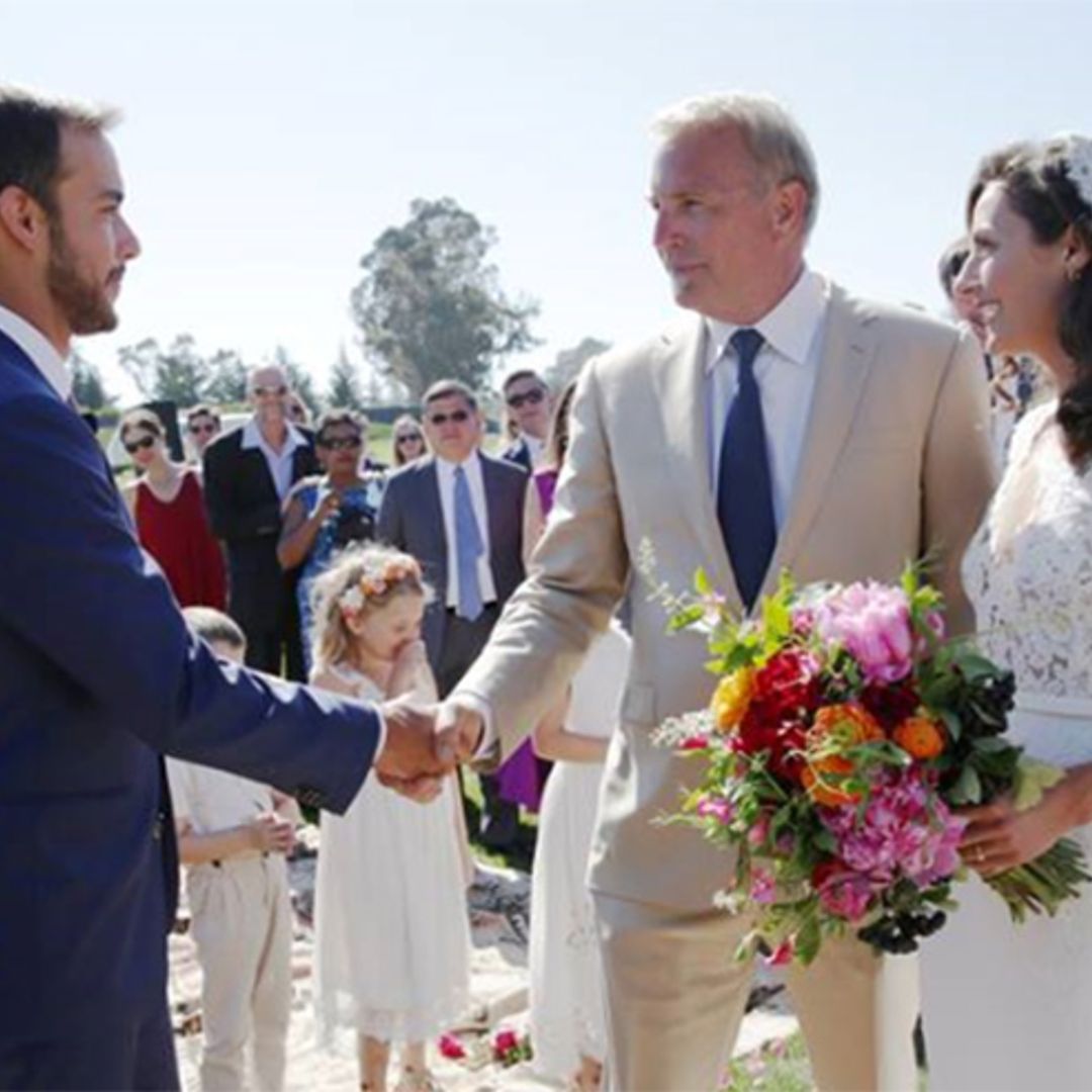 Kevin Costner's daughter Annie marries in beautiful outdoor ceremony