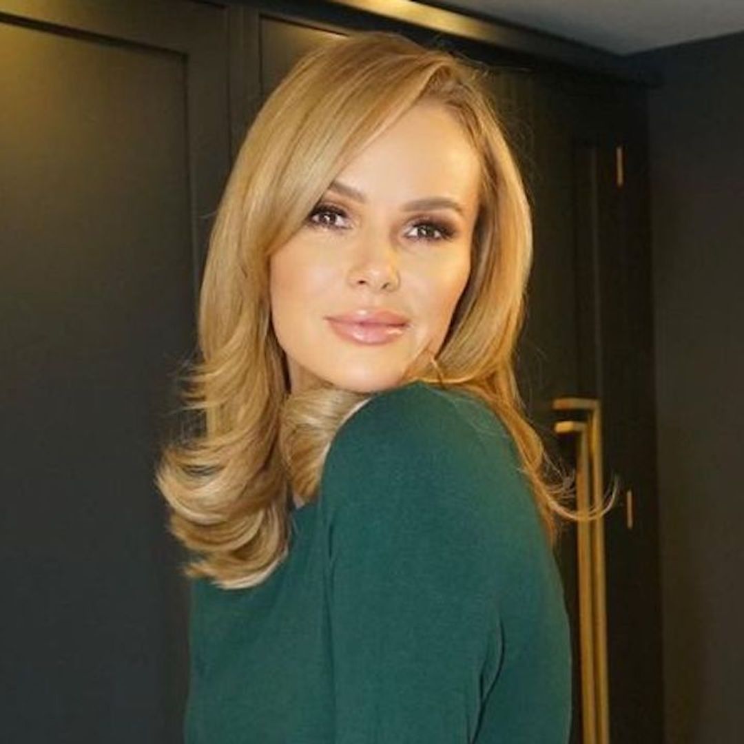 Amanda Holden rocks her skinny jeans with a quirky buckled blouse - and we're in love