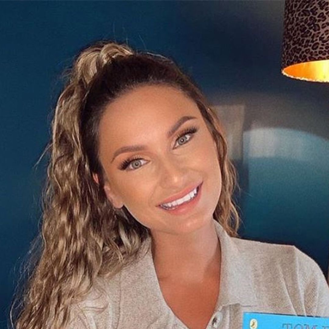 The Mummy Diaries star Sam Faiers shares first look inside her new house – and the kitchen is stunning