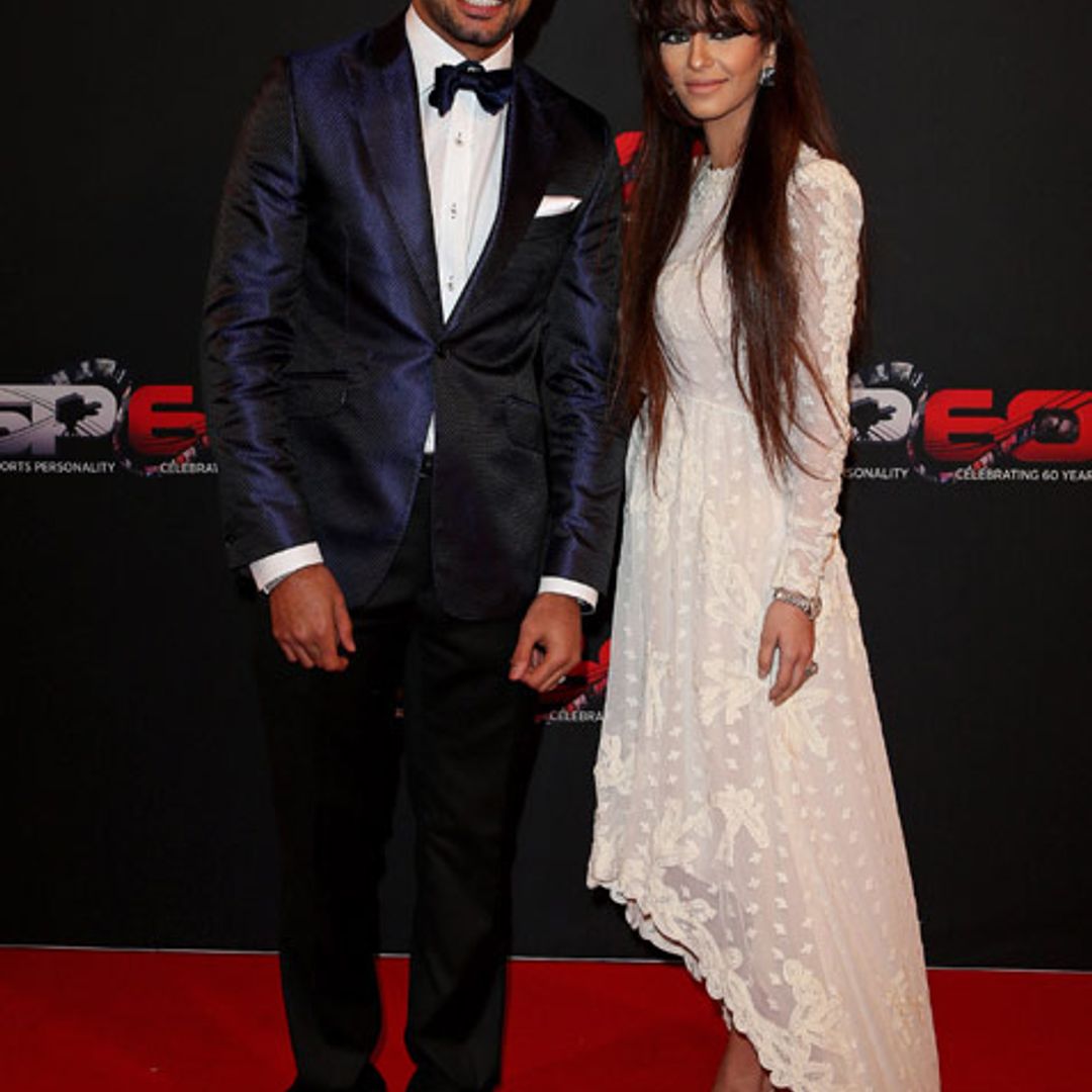 Amir Khan's wife Faryal Makhdoom debuts tiny baby bump