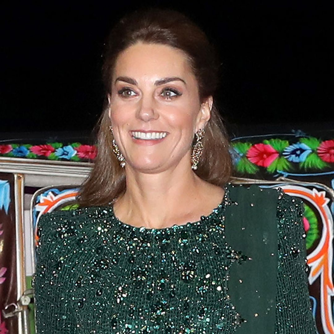 Kate Middleton's GLITTERING fashion moment of the royal tour in green Jenny Packham gown