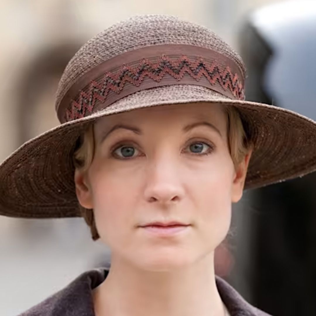 Downton Abbey Star Joanne Froggatts New Bbc Drama Looks Amazing And Is Coming To Screens Very 1520