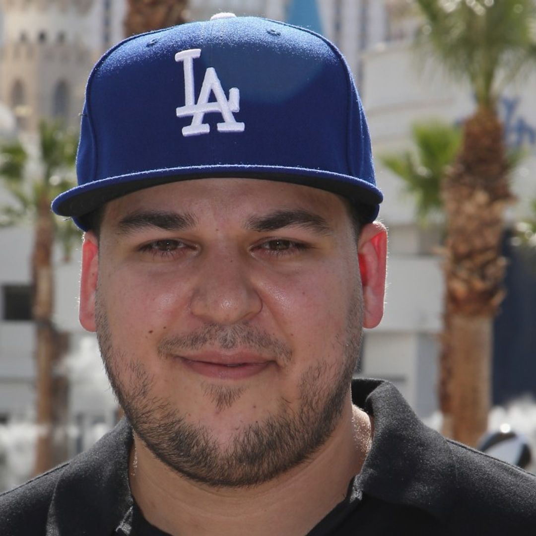 Rob Kardashian returns to Instagram to show off weight loss in two new photos