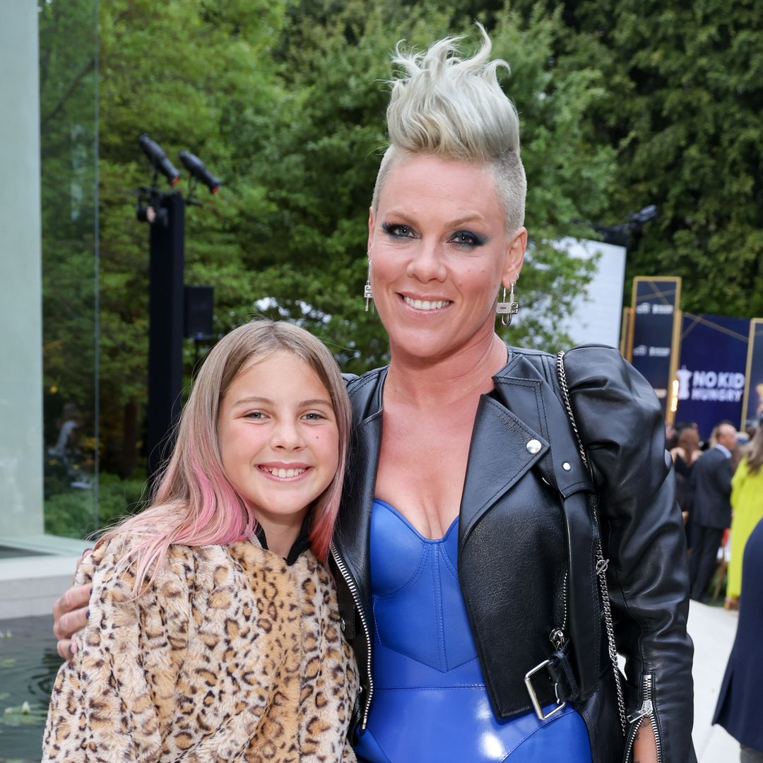 Pink's mini-me daughter Willow, 12, shaves long hair and unveils new buzzcut – photo