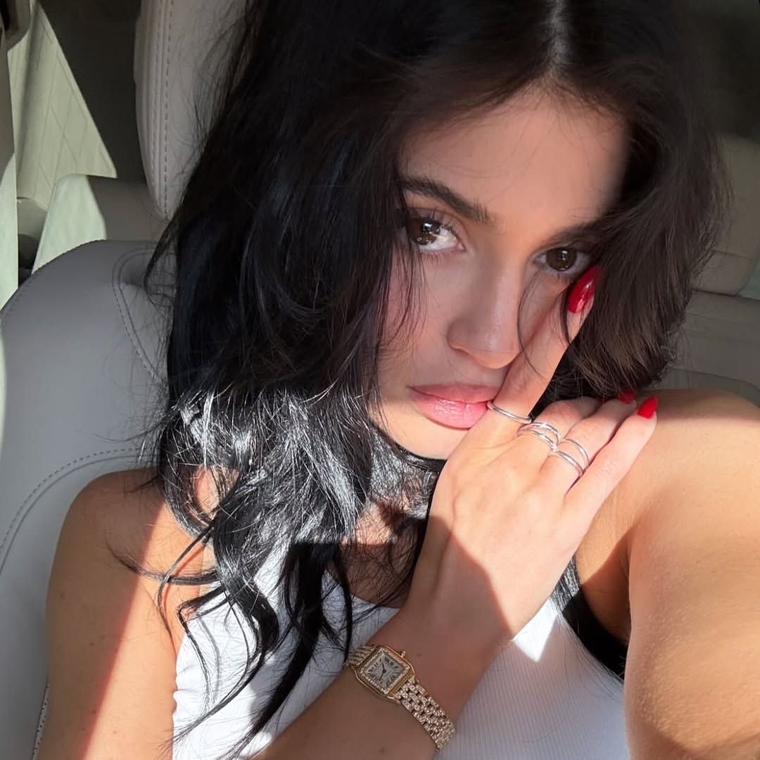 kylie jenner with bold red nails 