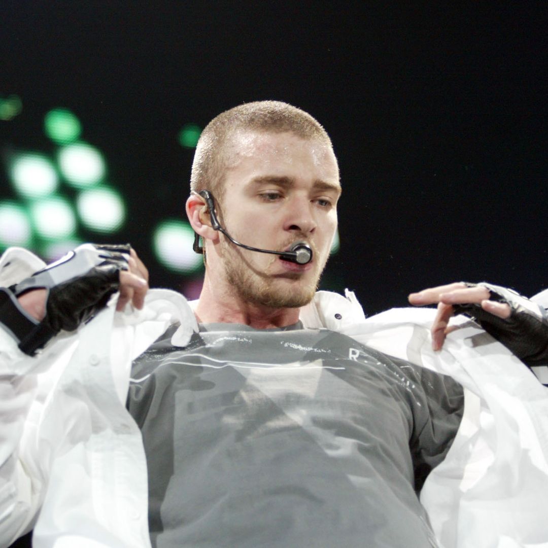 Photo of Justin TIMBERLAKE; Musik, Justin Timberlake, live in concert, Mnnchen-Olympiahalle, Europa-Tour 2003, in action, Live-Fotos